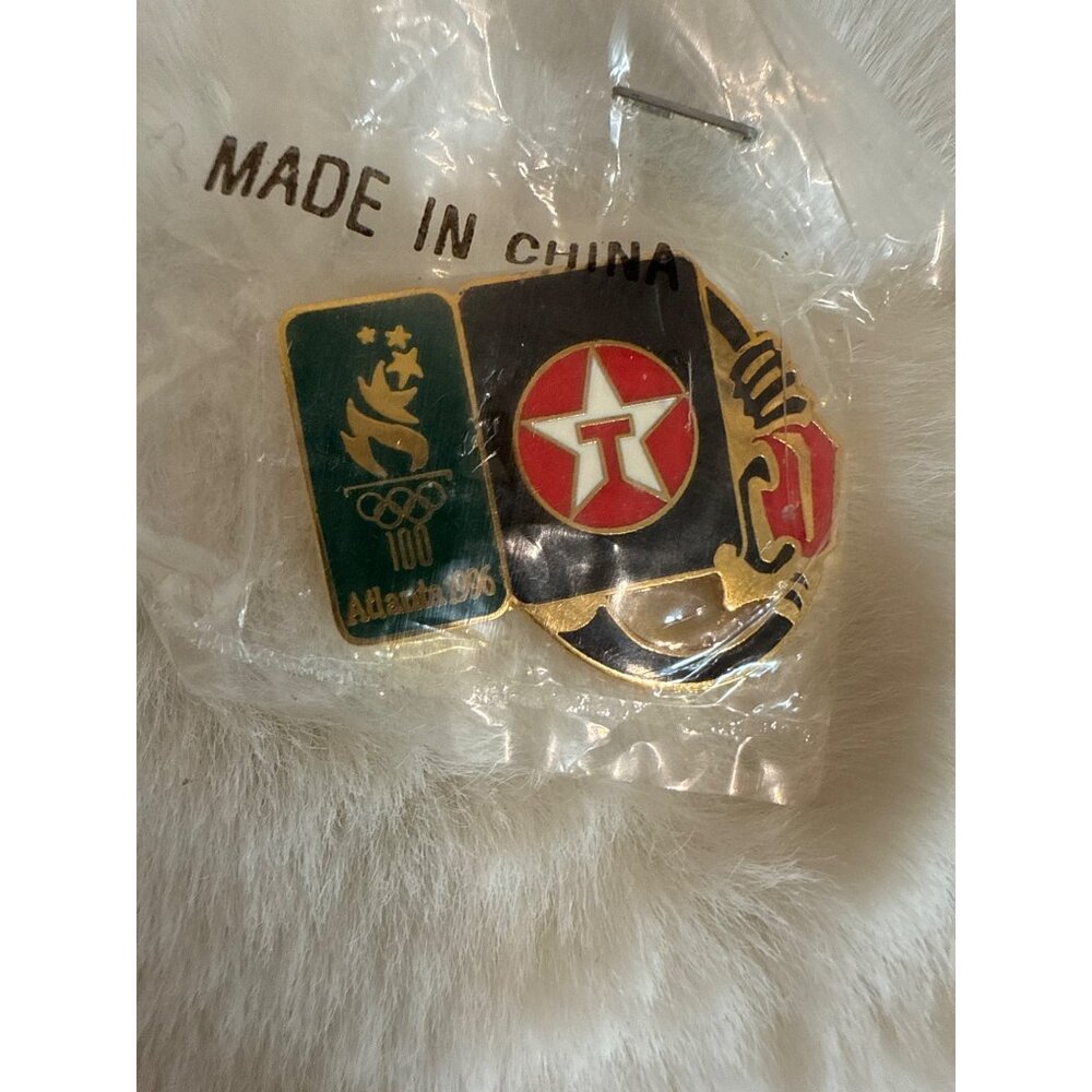 Olympics 1996 Atlanta Gas Pump Lapel Pin Texaco NEW